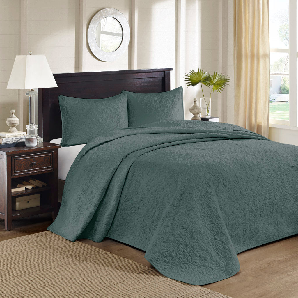 Madison Park 3 Piece Reversible Quilt Set