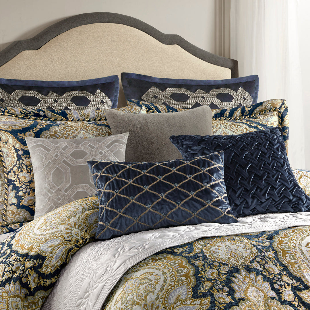 Valentina 4 Piece Comforter Set